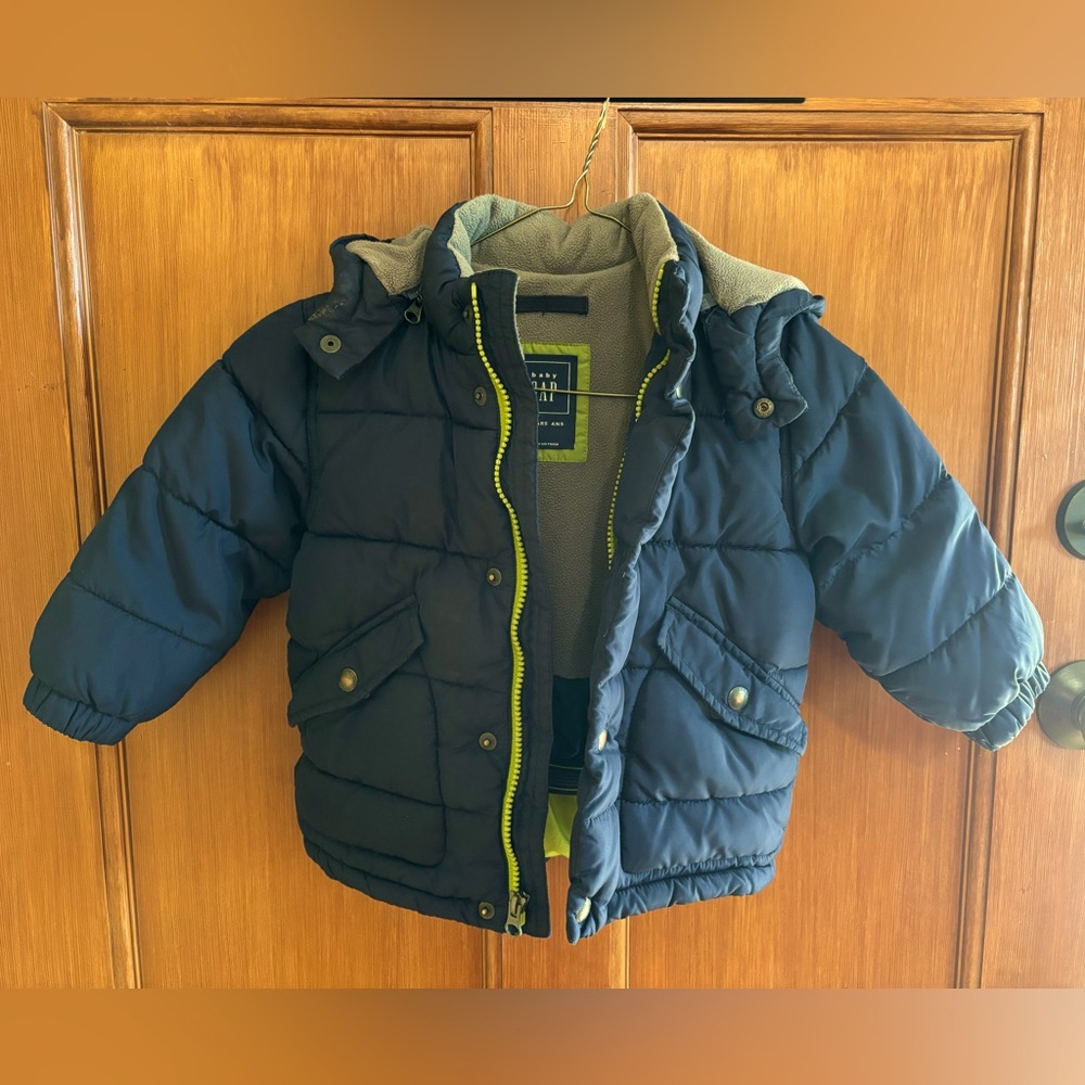Toddler boys Baby Gap puff jacket size 2 year old